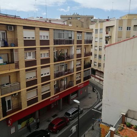 Dos Torres Galadriel- Parking Privado Gratis Apartman Zaragoza Kültér fotó