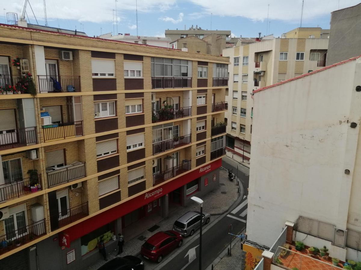 Dos Torres Galadriel- Parking Privado Gratis Apartman Zaragoza Kültér fotó